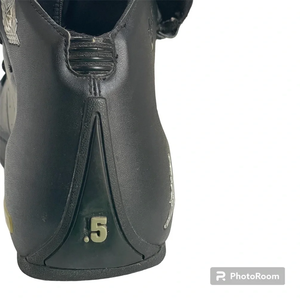 2004 Air Jordan Carmelo Anthony (Melo) Black Size 7Y